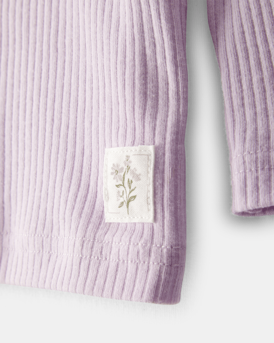 Conjunto 3 piezas, camiseta de algodón, pantalón y gorro, diseño liso en color lavanda - Carter's