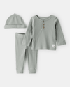 Conjunto de 3 peças de calças, t-shirt e gorro térmico