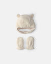 Conjunto gorro e luvas de sherpa, urso em creme
